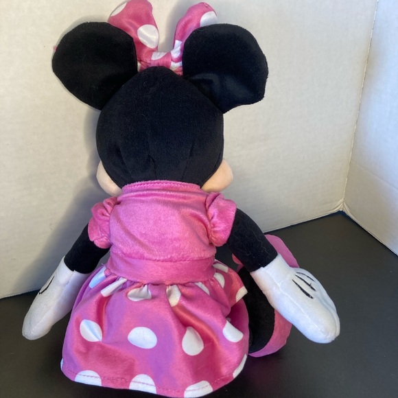 Minnie Mouse Disney Mickey Junior Minnie Mouse Plush 15” very good condition - Picture 2 of 7
